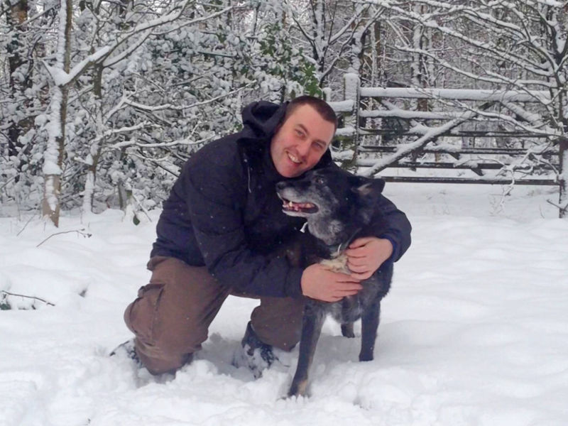 glossop dog walker pet sitting hadfield tintwistle sham2